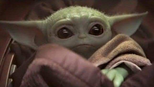 Rynczz's tweet image. Watched the mandalorian on Disney plus and it was fucking awesome especially baby yoda at the end look how cute he is