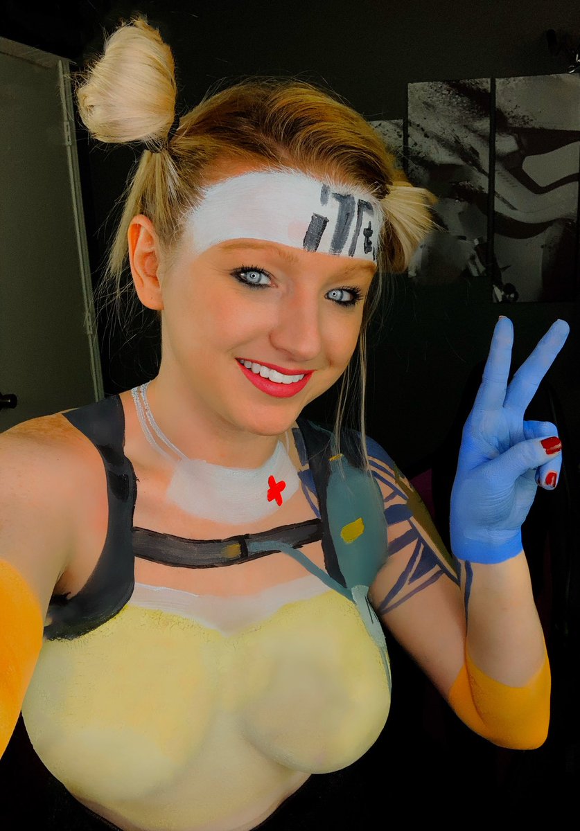 Life line Apex Body Paint Cosplay from last nights body paint. 