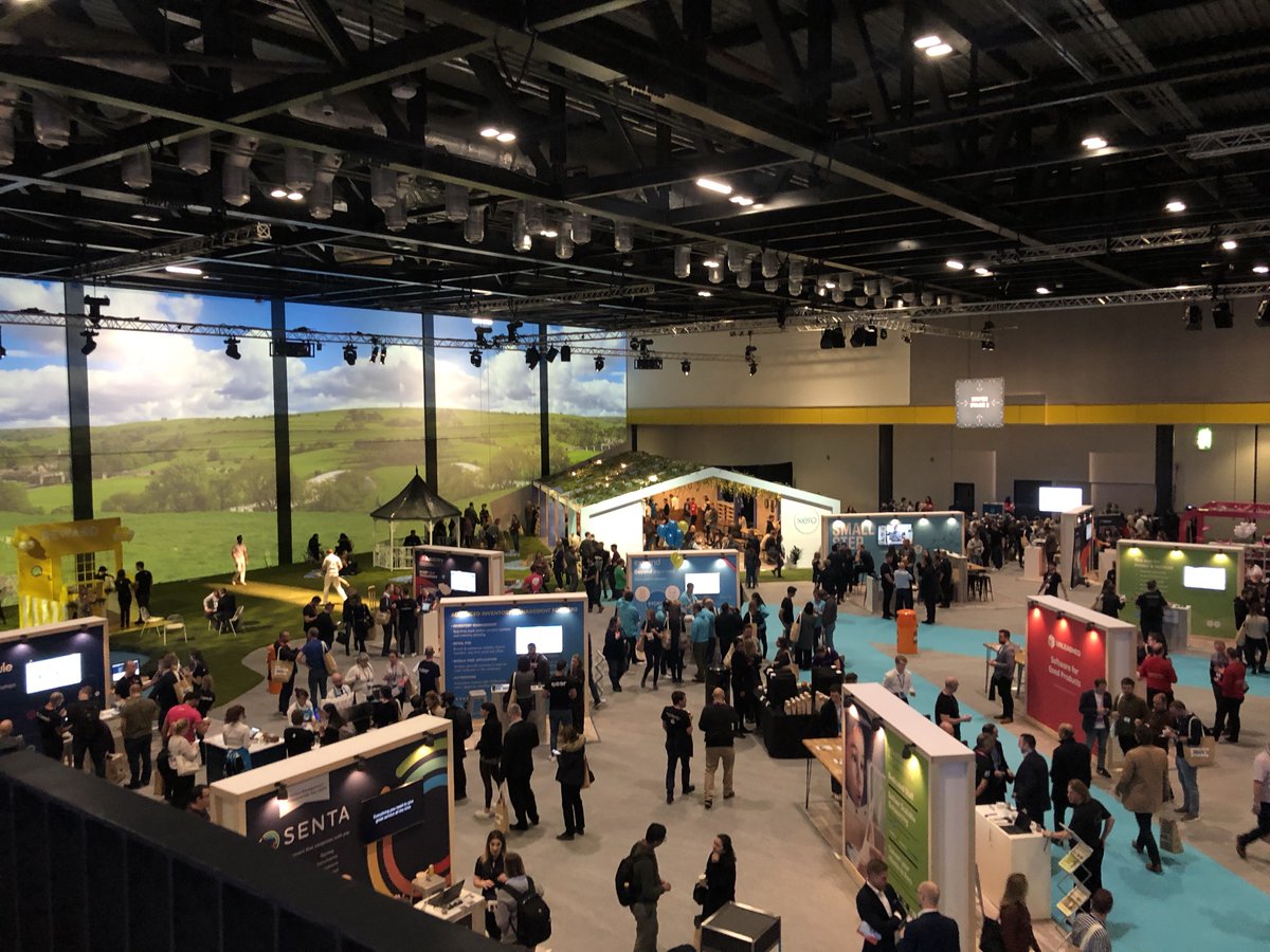 Only been at #XeroCon for a few hours and already made two pages of notes / ideas. 

Always good to catch up with some familiar faces as well!

Still loads more to take in...#Xero #CloudAccountant #XeroHero