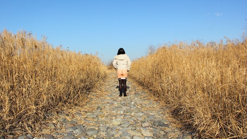 6shosuke's tweet photo. 俺は那須に住む田舎者だが田舎者が嫌いだ。
那須の田舎者は宇都宮のマネしてる
↓
宇都宮の田舎者は東京のマネしてる
↓
東京の田舎者はニューヨークのマネしてる
↓
ニューヨークの田舎者はパリとかロンドンのマネしてる
↓
それ以上のことは田舎者の俺には分からない
#いいヒップの日 #tochip https://t.co/o4TuLFProU