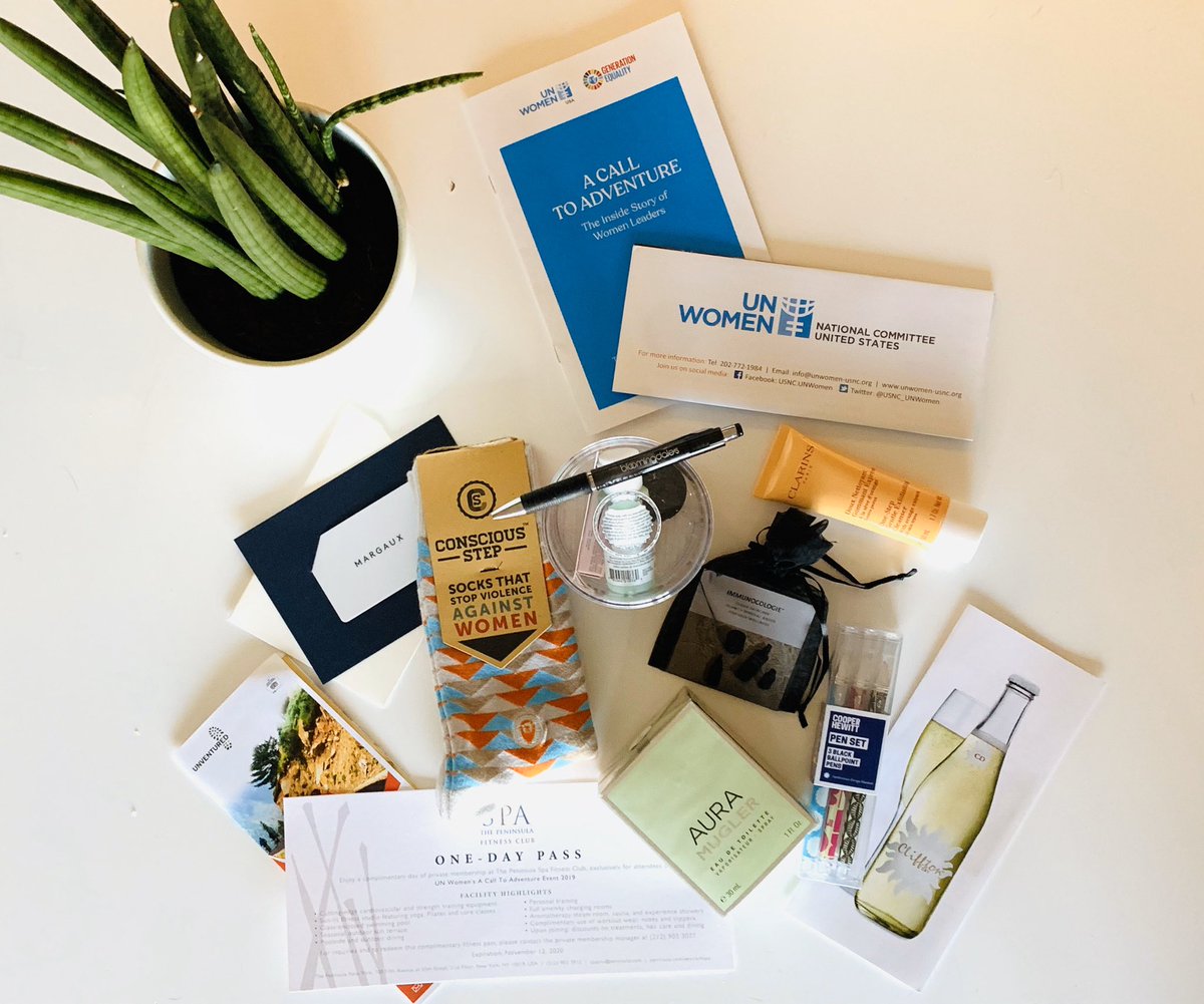 ciaokatecharles's tweet image. Huge thanks to @UNWomenNY and @penbrush for hosting an incredible evening promoting women leaders. I’m still absorbing all the stories and advice. Also what an impressive goodie bag - may be the best one ever!!  🙌 #unwomen #uneomenny mom