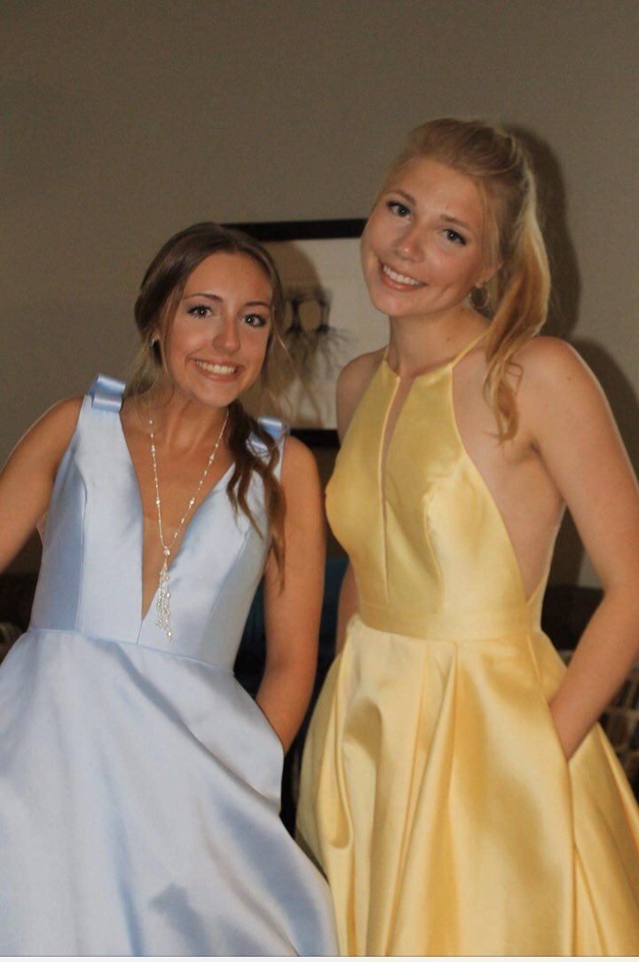 camrynchapmann's tweet photo. HAPPY BIRTHDAY TAY!!!! i love you so much!! thank you for making me laugh like no one else can!! have an amazing bday <33 @taydeters https://t.co/Ce09Q4LZ82