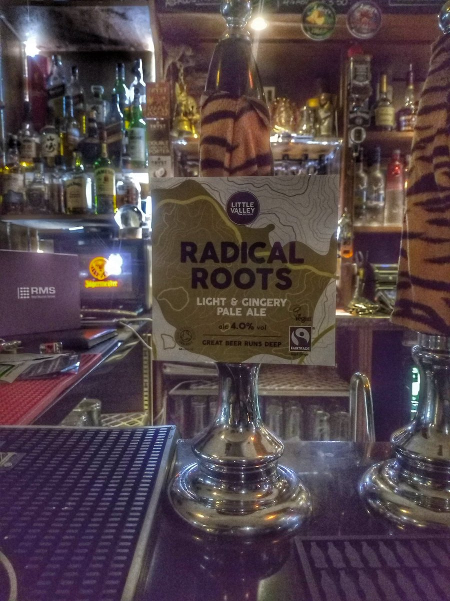 absurdlyso's tweet photo. radical roots #creativeroutes @thepeacockbar #gingery #pale #ale #bradford #northparade #topoftown beer rambles #beerrambles #yorkshire #chickenlivers still contemplating Elvis impersonators, large mutton chops & Sport on the Tibetan Steppes #vastgrassland #utopic #bradfordness https://t.co/c30C5CGqEg