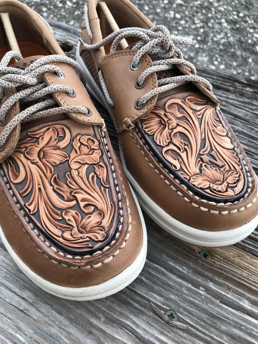 MohonEngraving's tweet photo. I know Im going to regret this, but i will be doing a limited run of sperry shoes. No customs. Standard sizes. https://t.co/NZJkkfItF0