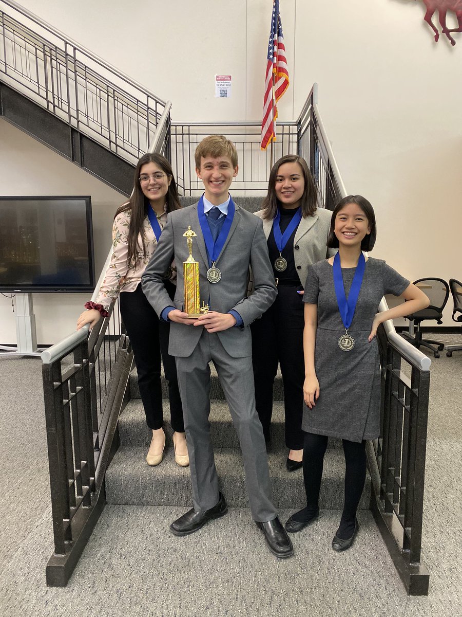 On Nov. 1-2, SLHS speech and debate competed at the Spring Woods HS TFA tournament; finishing 1st in WSD, PF and ending the night with a 2nd place team sweepstakes trophy.  We now have 19 qualifications for state and ready to compete at Katy Taylor this weekend!