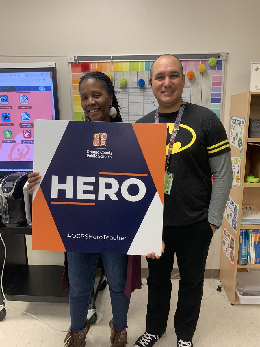 MaryLevy_OCPS's tweet image. Our own #OCPSsci5 teacher Ms. Walker is Engelwood’s Hero Teacher! Thanks for coming out @RobBixler_OCPS! @Cardinals_SOAR @AgudoOcps