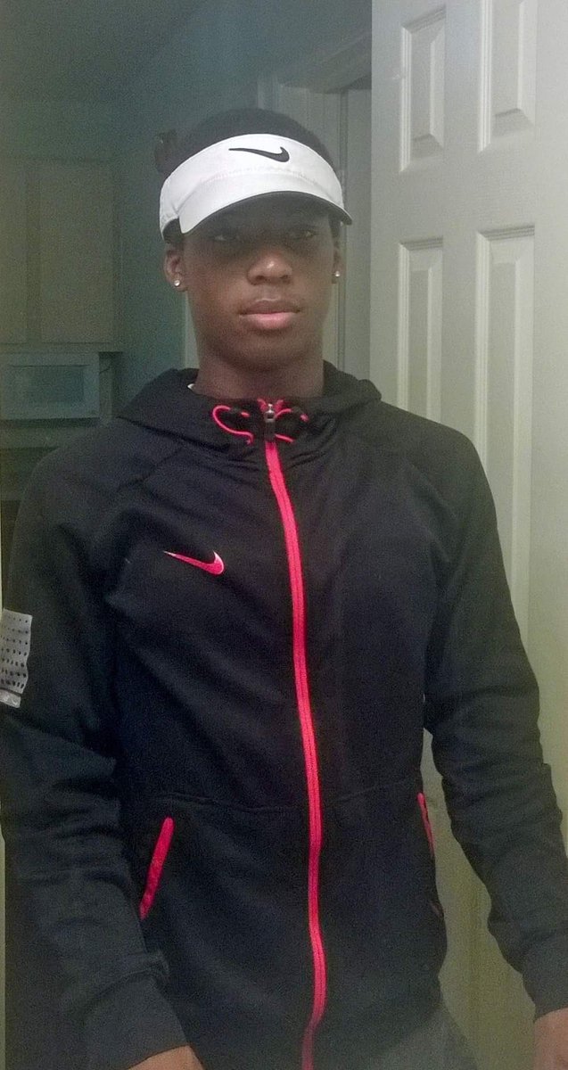 tharealduddy's tweet image. Took a min but here they are he not the type to flick up everywhere so these all i really have, thank yall so much fr