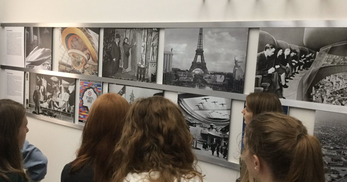 Radically Mine gestart! Havo en Vwo krijgen een inspirerende rondleiding door de collectie van het <a href="/vanabbemuseum/">Van Abbemuseum</a> #Eindhoven