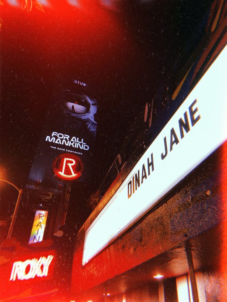 dinahjane's tweet photo. WEST COAST - SOLD OUT ♥️ ilyyysm https://t.co/NVBx87j5sH