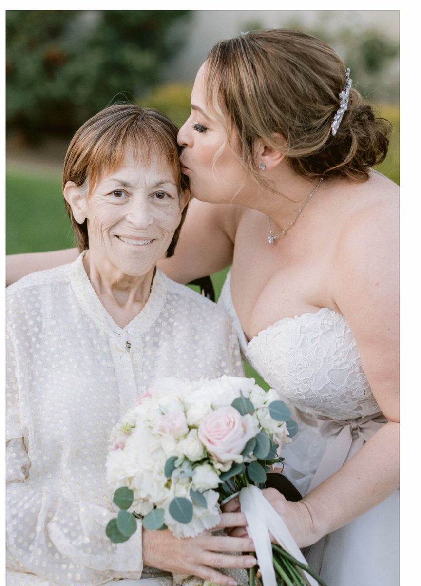 kimi_mac's tweet photo. This Saturday I will walk at #PurpleStrides  in memory of this wonderful woman I was lucky enough to call Mom. Help me honor her by showing kindness was the greatest lesson she ever taught me.   #WorldKindnessDay To donate - https://t.co/TBILGvYsCL https://t.co/LlSDu4H9DT