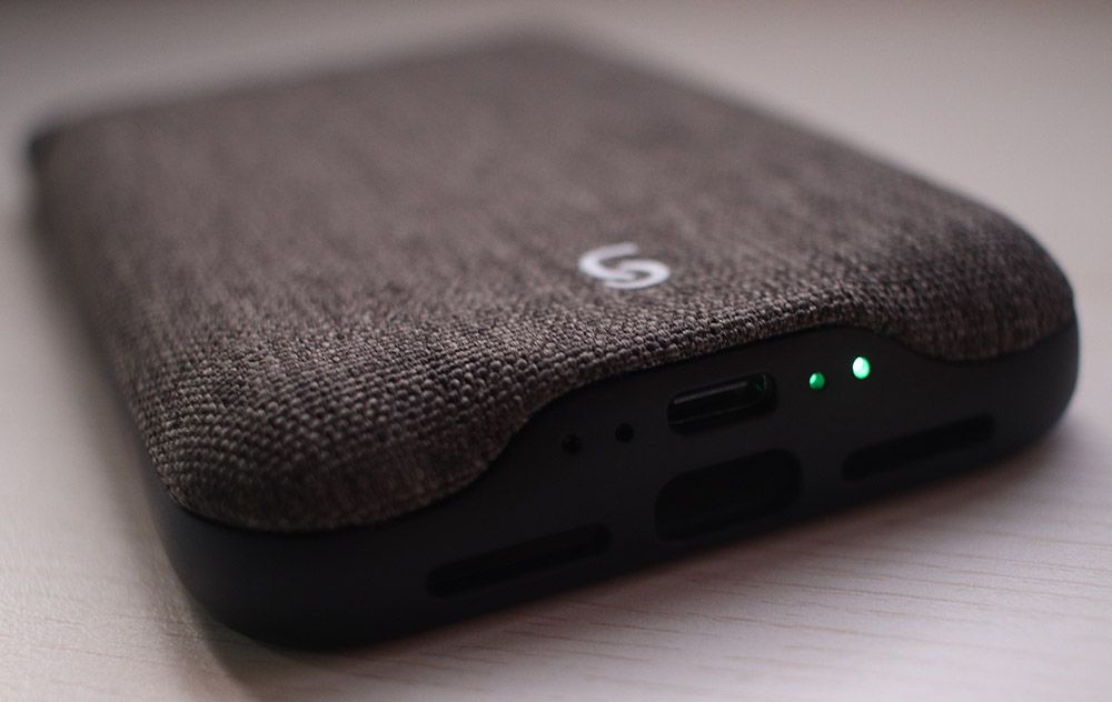 igeeksblog's tweet photo. Hands-On #Review of Zencase #BatteryCase from @shuttercase for #iPhone11 https://t.co/fgEVIBvF9I

#Accessories #iPhone11Pro #iPhone11ProMax https://t.co/NT7xPH0Wr3