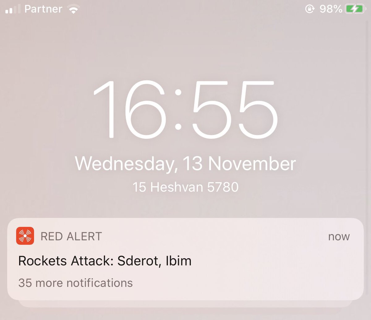 _stopwhispering's tweet image. No paran