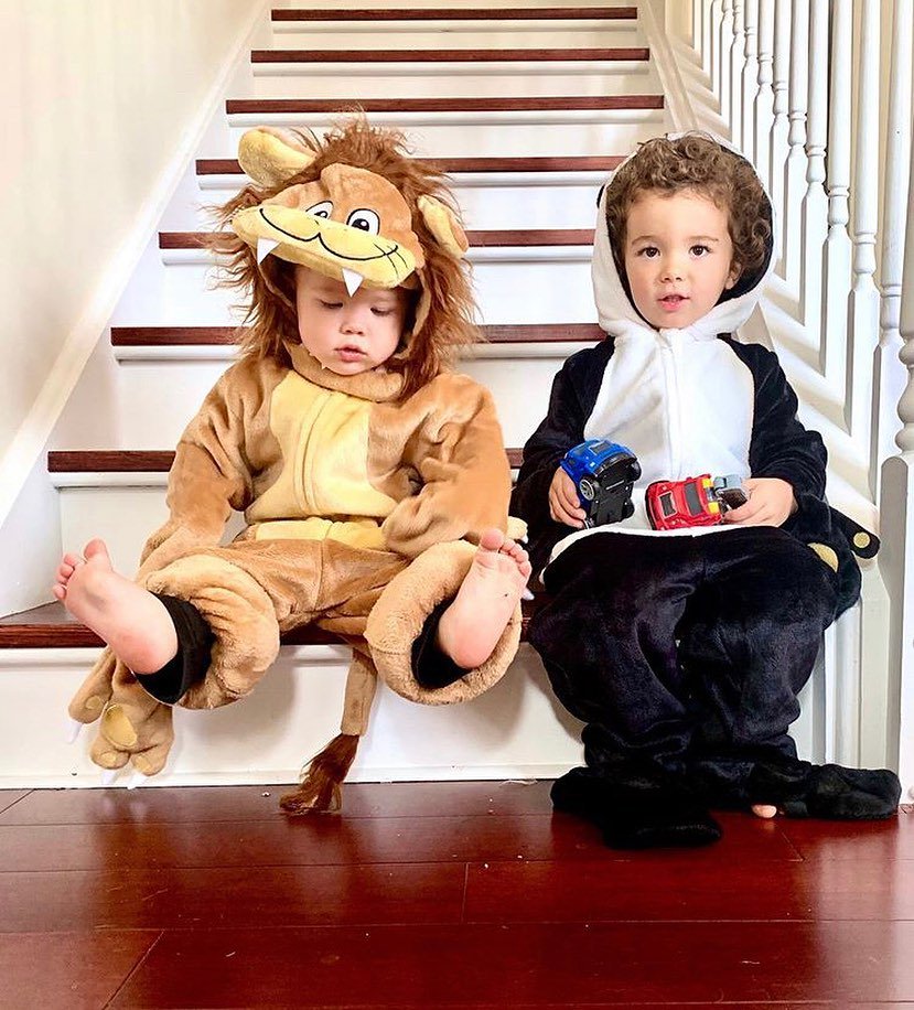 FlappySuits's tweet image. This crazy winter weather won’t stop us in these warm Flappy Suits!