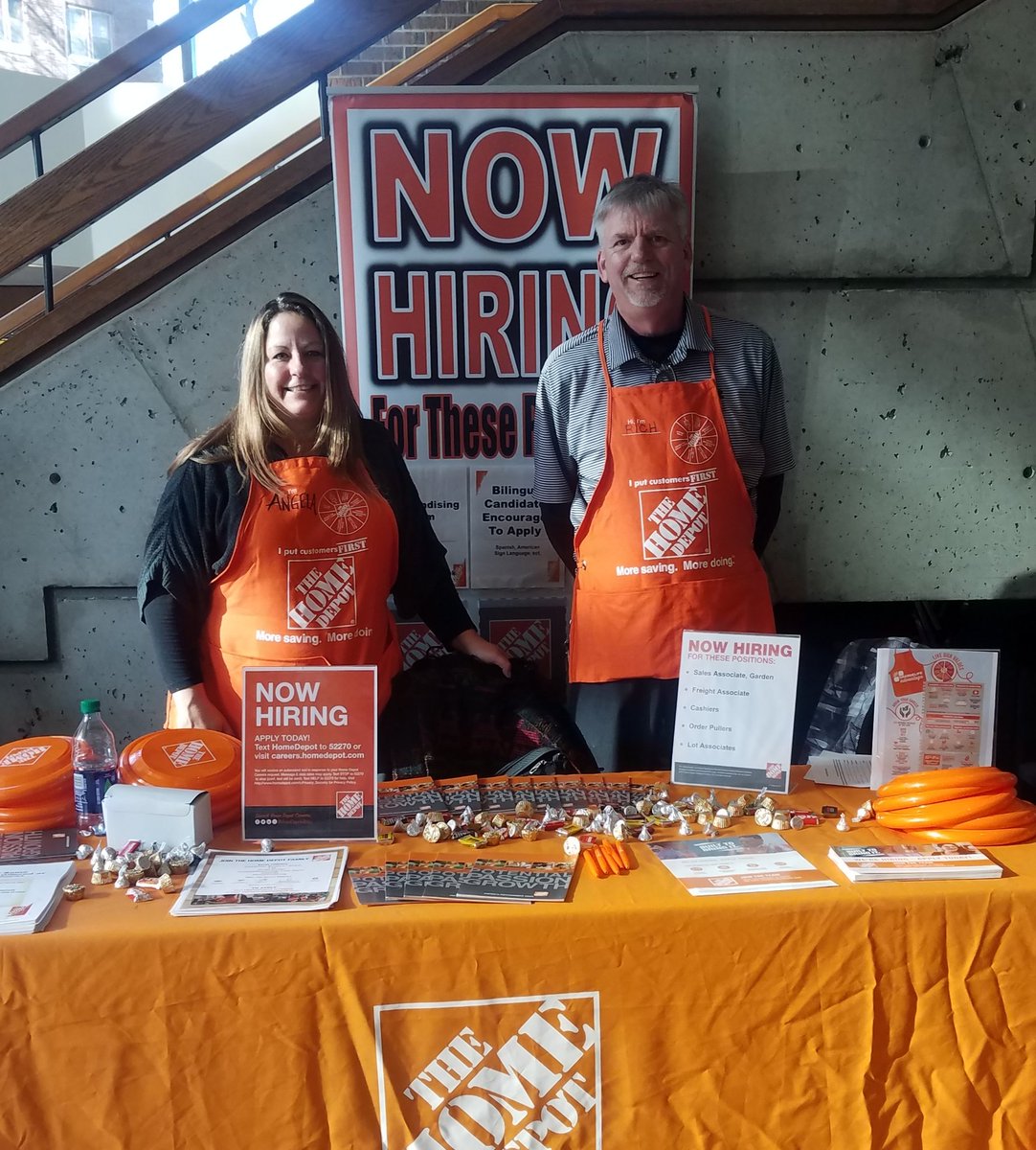 Job Fair today at the Civic Center <a href="/AngelaEhman/">Angela Ehman</a> <a href="/THDMontana/">Chris Montana</a> <a href="/thdrapple/">Rich Applegate</a> @HRJohnH