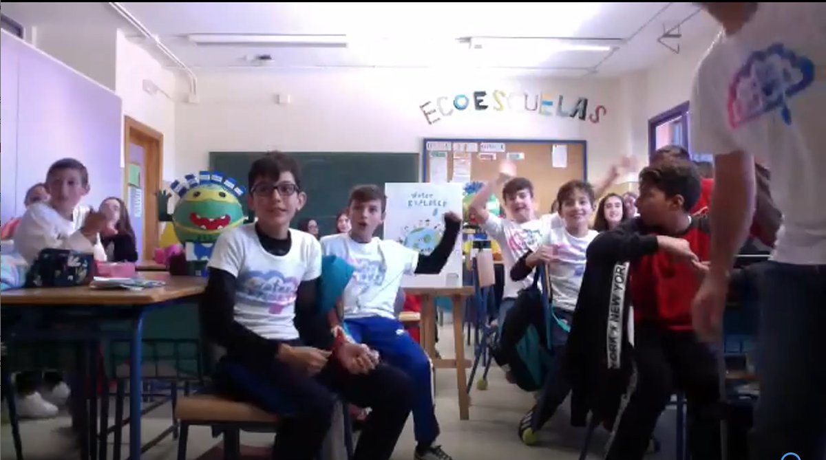 And there we have it! Thanks again to everyone who participated and we will be sending out certificates and the trophy very soon!  Once again, congratulations to Ecoescuela La Inmaculada! 👏🎉

#WaterExplorerInternationalEvent2019