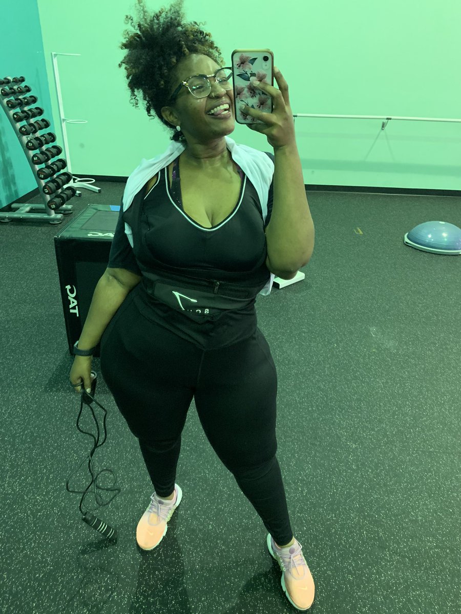 Muva Adell 😋 tweet media