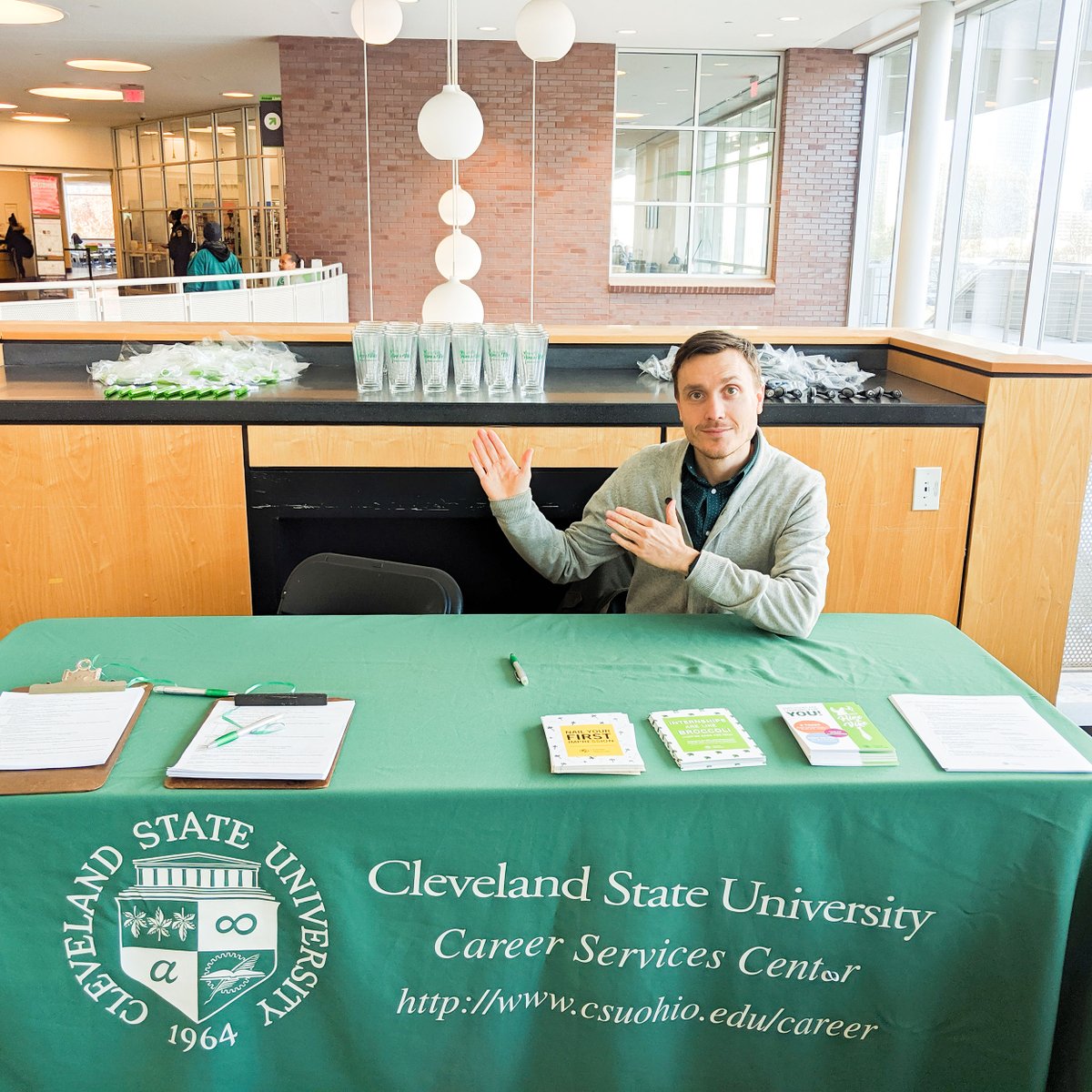 We're all set up in the  Student Center Popup at the Innerlink! We will be here from 9am to 6pm TODAY, Nov 13th. 

Visit us for help with Hire A Vike AND giving away FREE goodies! 

We'll see you there!

#hireavike #careers