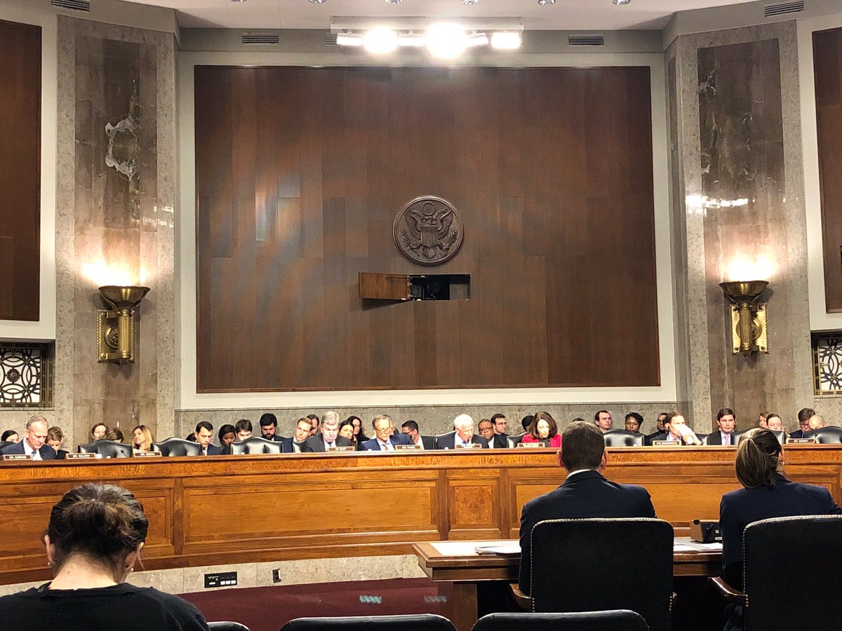 Gc3Sca's tweet photo. 17 Senators in the room for today’s Commerce Committee session...thank you for your engagement https://t.co/b47S1be5WN