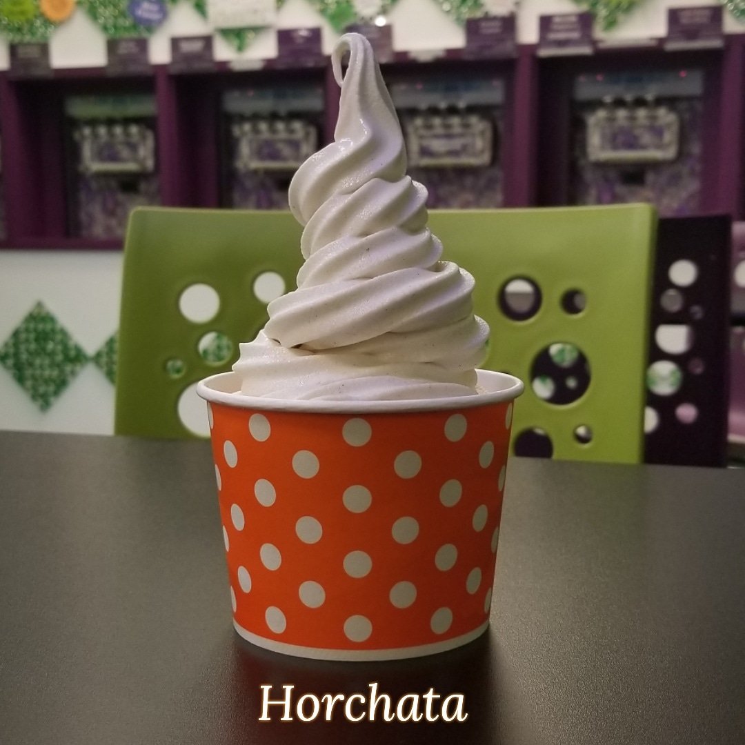 SkinnyDsYogurt's tweet photo. Horchata
#horchata #horchatafrozenyogurt #horchatasoftserve #horchatashake #shakes #wearedelicious
#frozenyogurt #froyo #softserve #everettmall
#nonfat #lowfat #nosugaradded #skinnyds #lakestevens #everettwa #shopeverettmall #mukilteowashington #westernwashington
#pnw https://t.co/UosZ0Dozz6