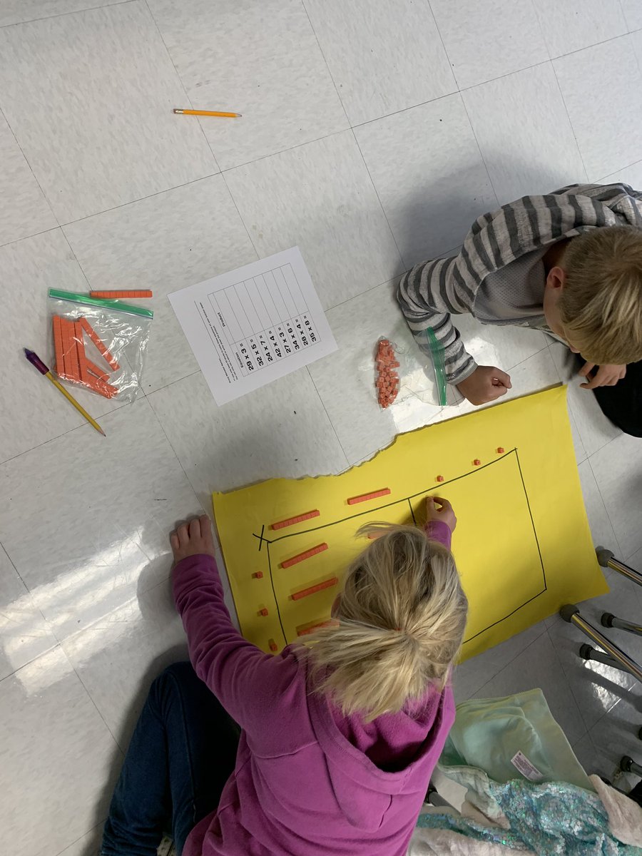 aschmidt529's tweet photo. Block day for #mvestribe 3rd graders! They loved getting hands on experience solving 2x1 multiplication problems! @jodimac99CISD @jensmith207 @MelanieFreund2 bailey! https://t.co/iO0eaoXvb7