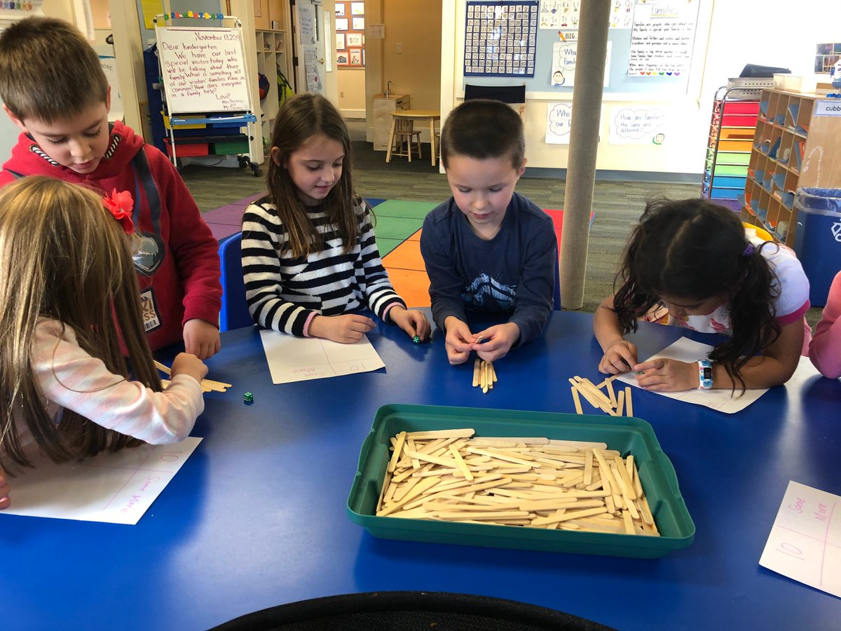 Tenacre kindergarten mathematicians worked together to represent teen numbers as “10 and then some more.” #singaporemath #tenacreschool