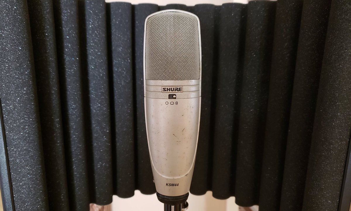 My new #voiceover microphone: KSM44 with an SM sound isolation wall. Anybody need #voicework?  #ksm44 #microphone #voiceartist 🎤