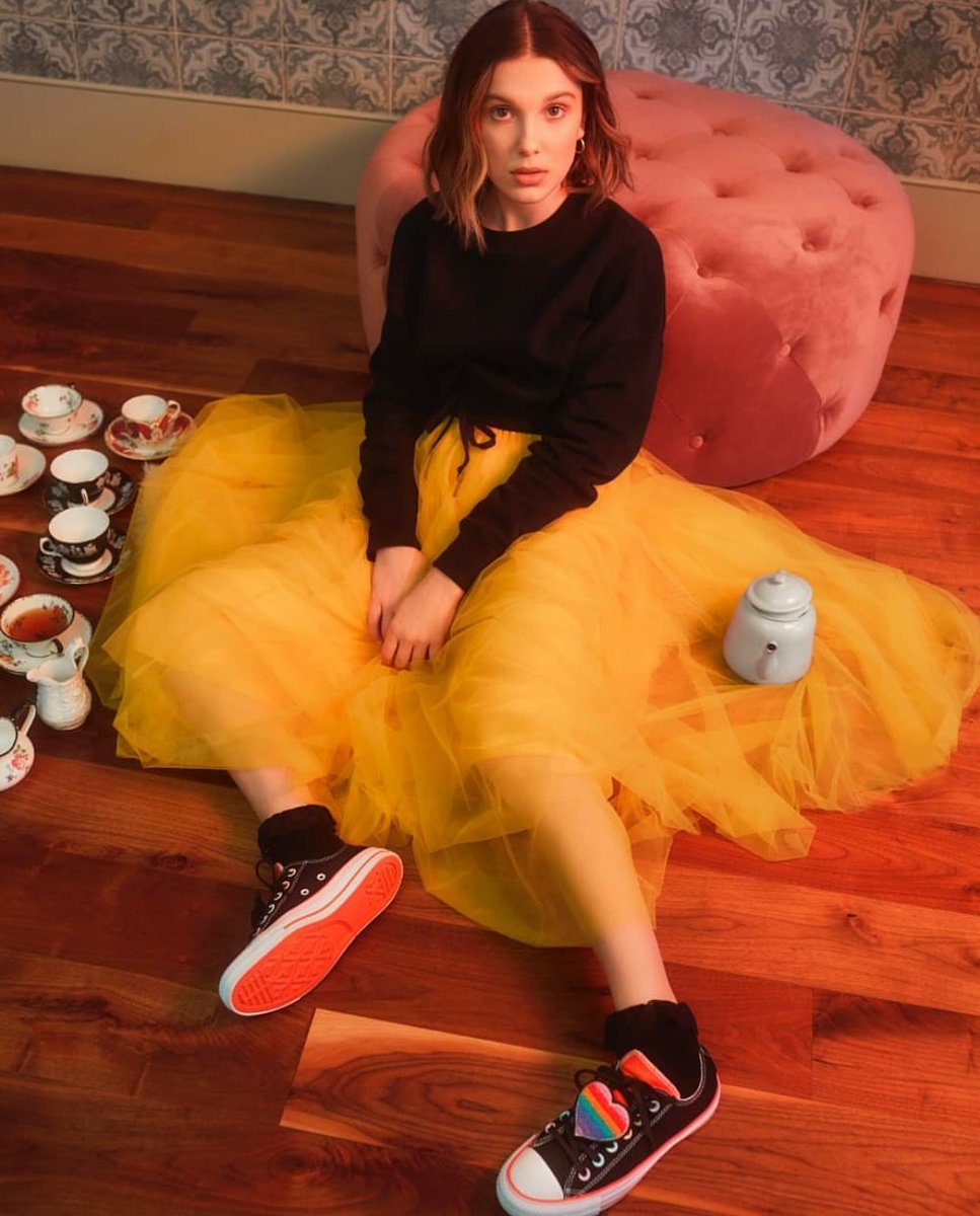 StrangerWorldT's tweet photo. Nuevas fotos de Millie Bobby Brown para @Converse 📸❤️
#ConverseXMBB https://t.co/wmukx8GOsQ