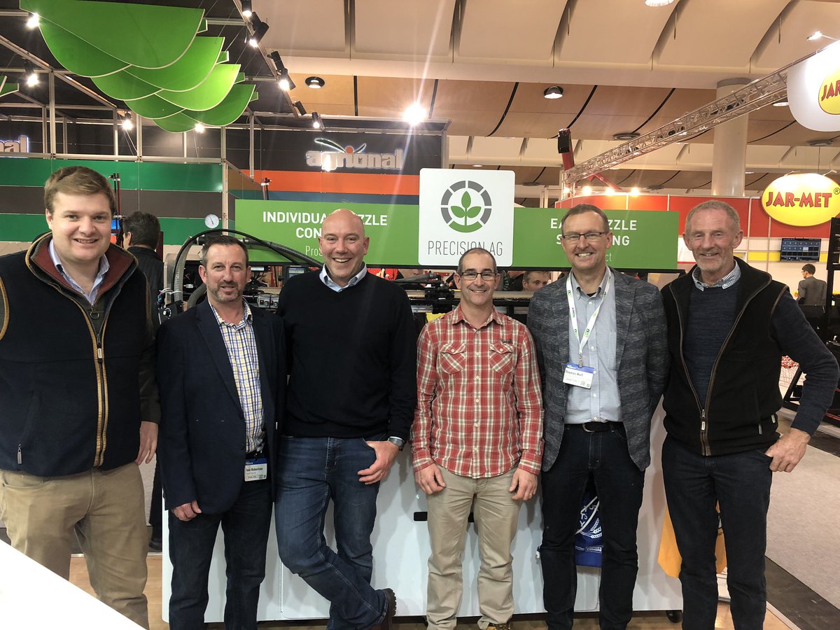 Great to catch up with these chaps <a href="/AGRITECHNICA/">AGRITECHNICA</a>! @SyngentaCropsUK FSOOTY champions and <a href="/nozzle_guy/">Tom Wolf</a> &amp; the old boss!!!
