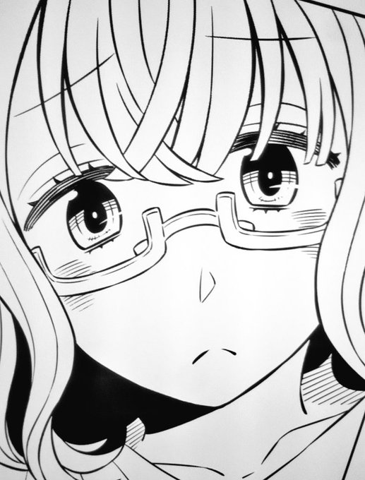 今日からペン入れ👓 