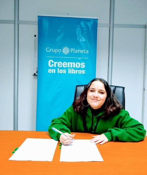 elcancillercom's tweet photo. Ofelia Fernández anunció que está escribiendo un libro. 📚📸 https://t.co/bVXWPSsRLX