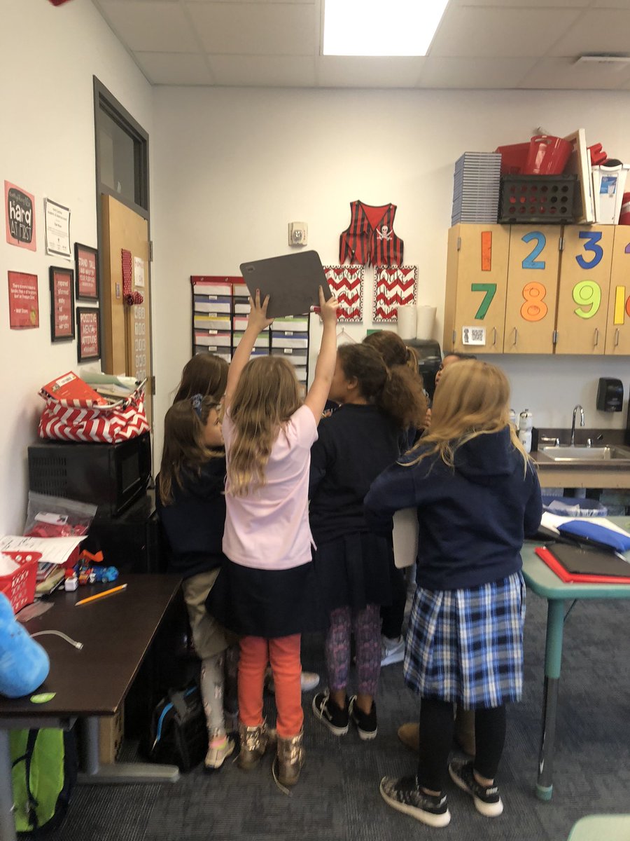RuesCrew's tweet photo. We played trashketball to practice long division today - each student independently solved a problem on the bench, then huddled up to check answers, then a random student was chosen to shoot a basket  for their team! #mathisfun @PLPLowerSchool https://t.co/gvSZFjxvdu