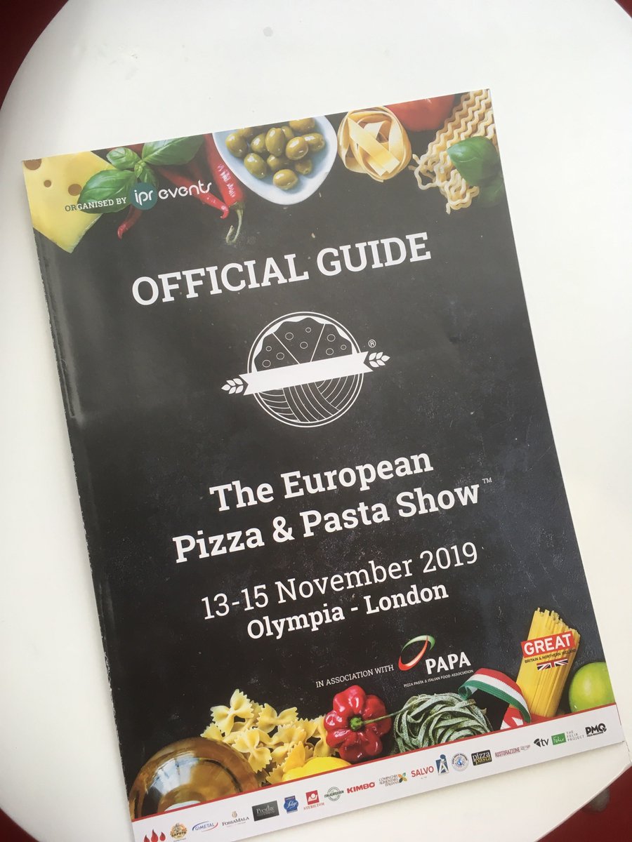 LoveSeitanUK's tweet image. We’ve had a great day at the @Pizzapastashow in London! We’ve been making new friends, cooking up a seitan storm and Steve has even been sharing his expertise on a panel 🌱🥘 #pizzapastashow