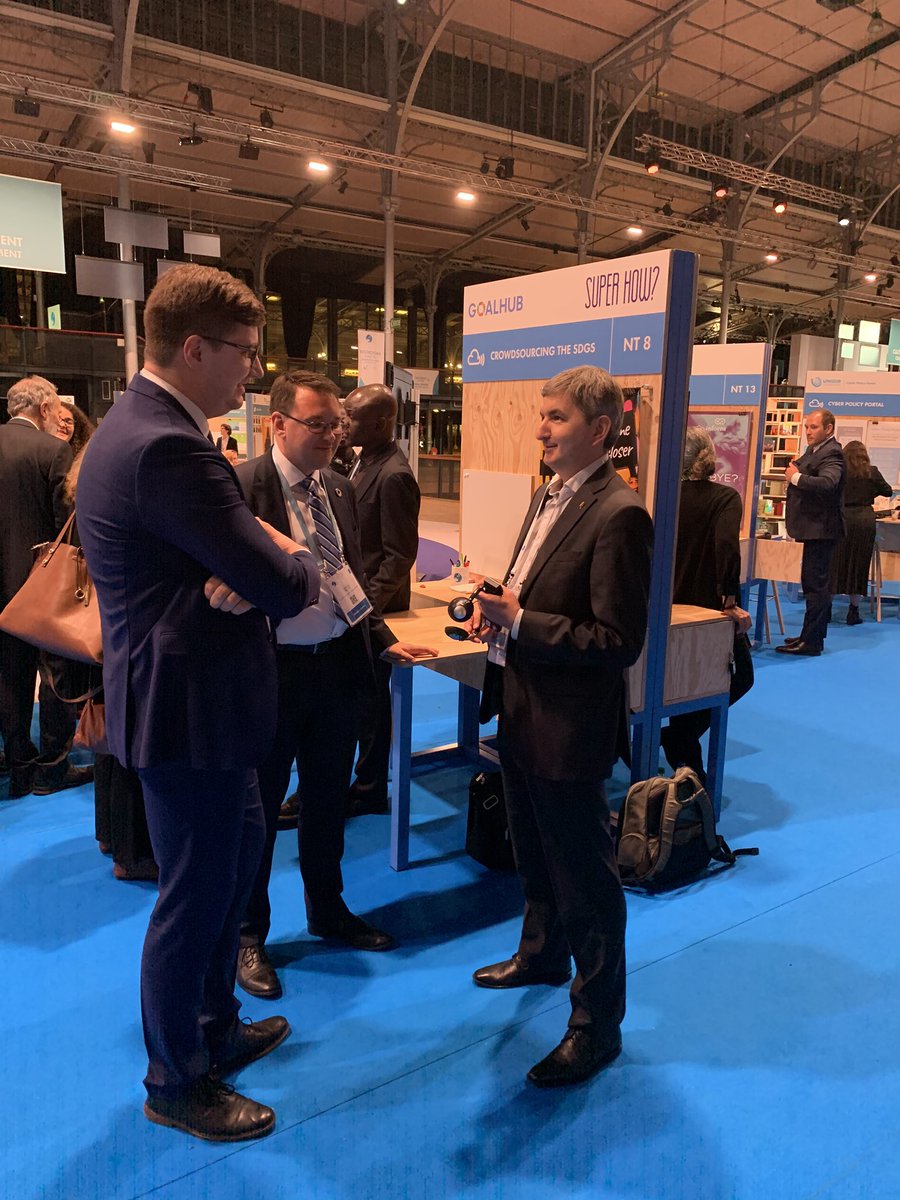 Darius_Gaidys's tweet photo. @GoalHubNet,  #blockchain based collective intelligence platform created by Super How?, are perfect representatives of #Lithuania at #ParisPeaceForum2019 https://t.co/8CAaSqCBZh