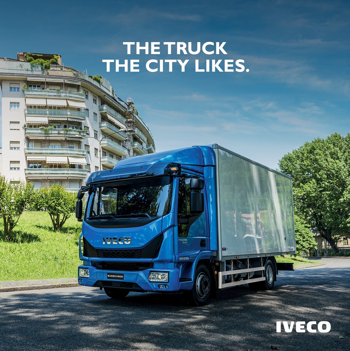 IVECOUK's tweet photo. Sustainable, efficient, manoeuvrable and versatile: the Eurocargo is the perfect truck for your urban missions.

From multi-drop deliveries to waste collection, road cleaning, highways maintenance &amp; even tipper applications.

Discover all about Eurocargo: https://t.co/7ErDa3sb6x https://t.co/pxNkinH9OS