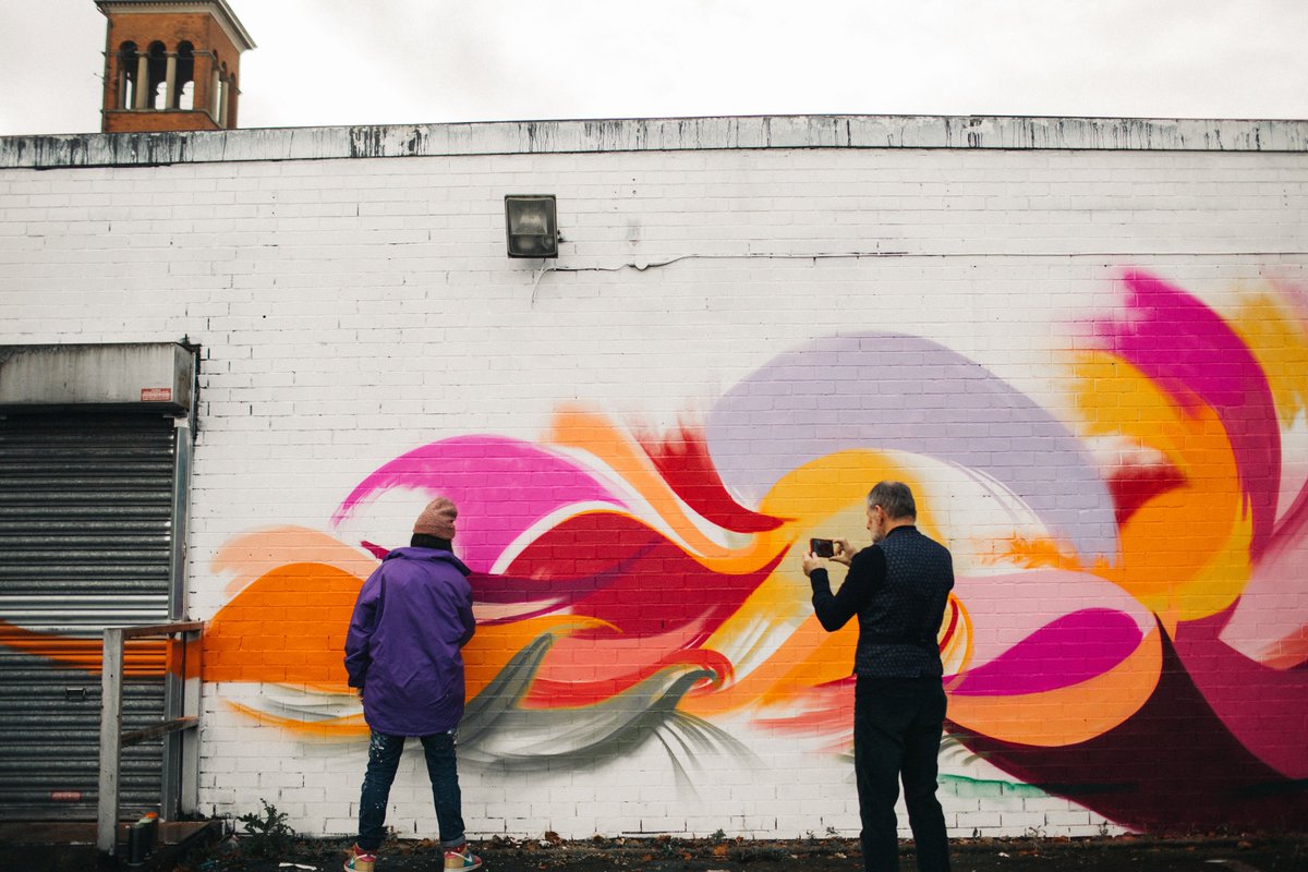 UseMcr's tweet photo. Today, we've had the awesome @JazzStanArt LIVE painting our wall as part of @designmcr Festival! Here are some progress shots, and she'll be back tomorrow to finish up. Come down, see her in action and drop in to say hi while you're here! #UseSpace #DesignMCR 📷 @JoanneJacobsFoto https://t.co/I8ke3RJNwt