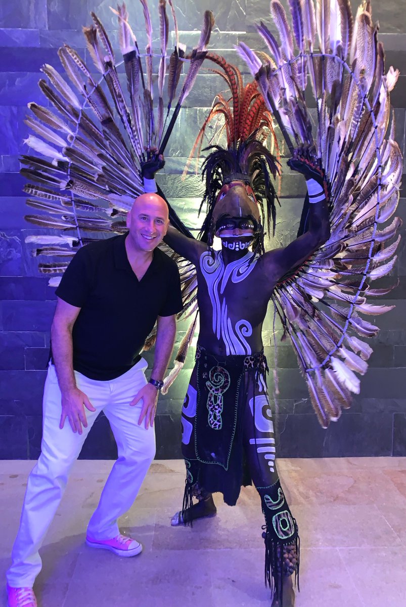 keynotecurator's tweet image. #CventEliteMeetings  Thank you Cvent for another spectacular EMA.  Keynote Speaker Debbie Maier wowed attendees with her 'difference making' keynote thespeakeragency.com/main/speaker/d…