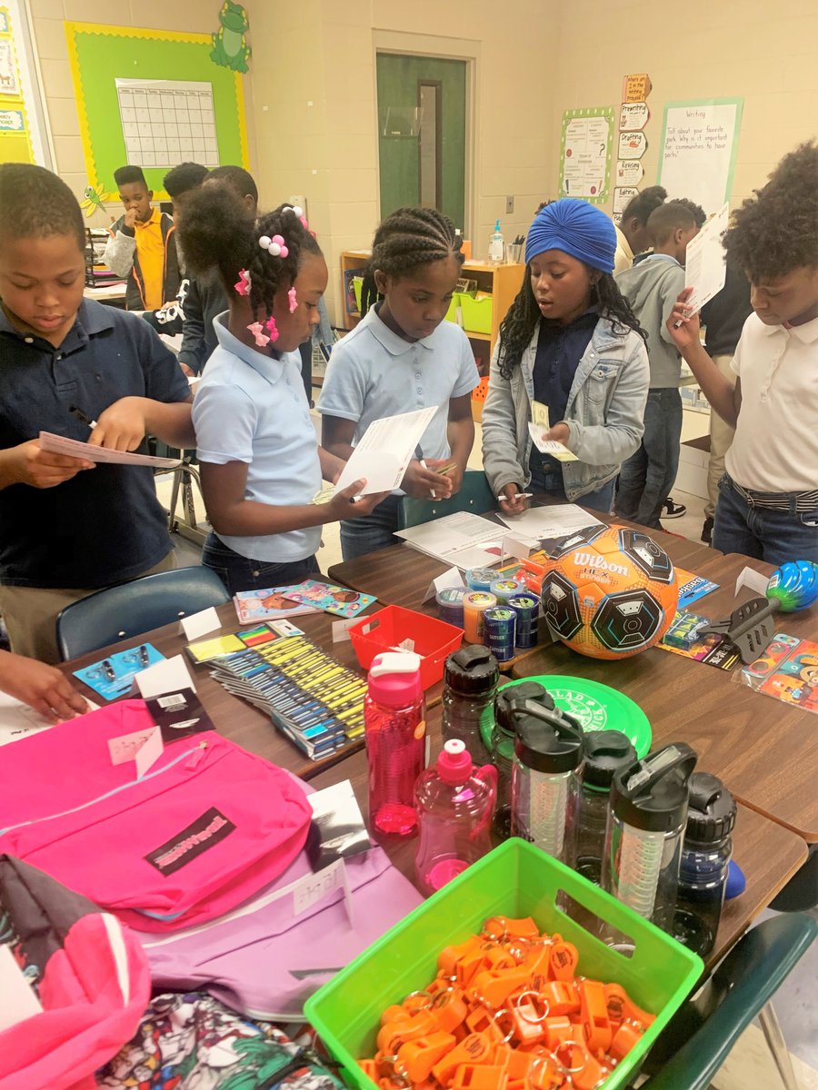 Reading is paying off for third-graders at T.S. Morris Elementary, where they experienced their first in-class Accelerated Reader store! #AcceleratedReader #MPSMovingForward