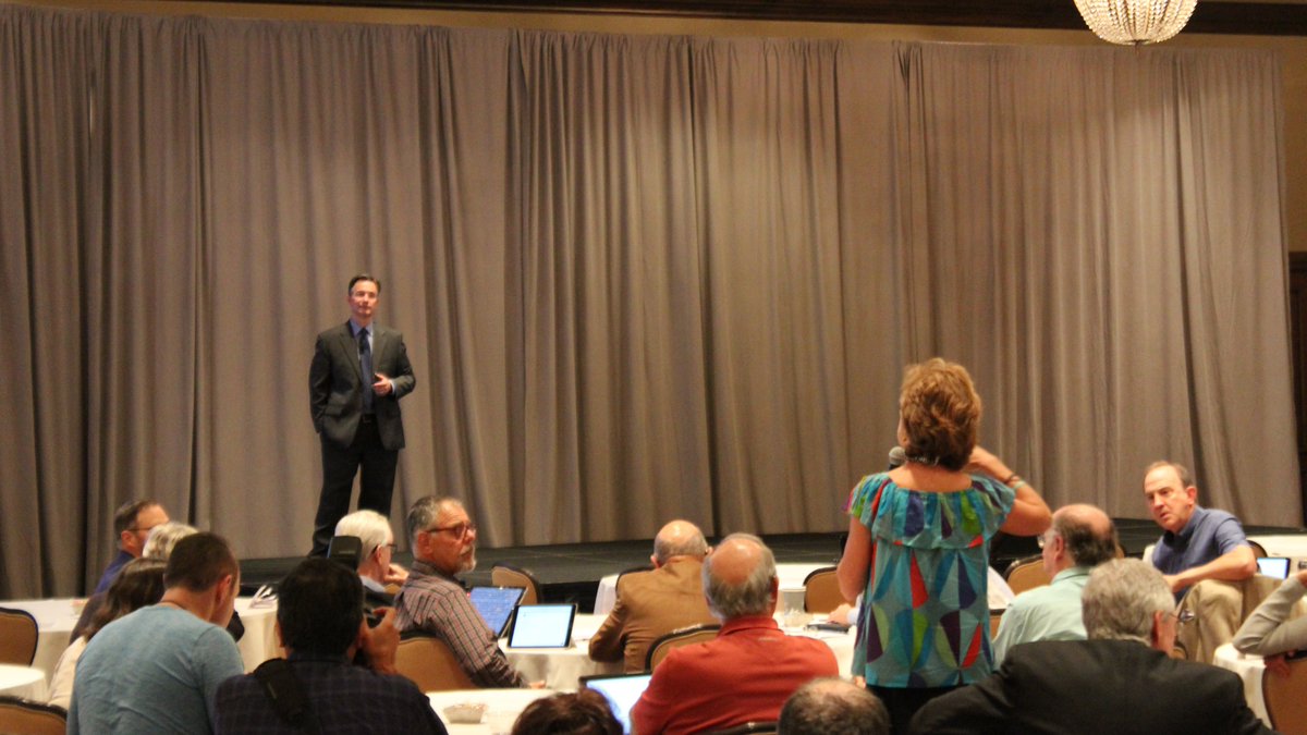 Thank you to <a href="/IAMtweetsADR/">IAM</a> for inviting <a href="/ArtNegotiates/">Art Hinshaw</a> to present at their annual meeting in Scottsdale. Professor Hinshaw presented his study on lying lawyers in mediation and opened up a great discussion with the distinguished international mediators in attendance.