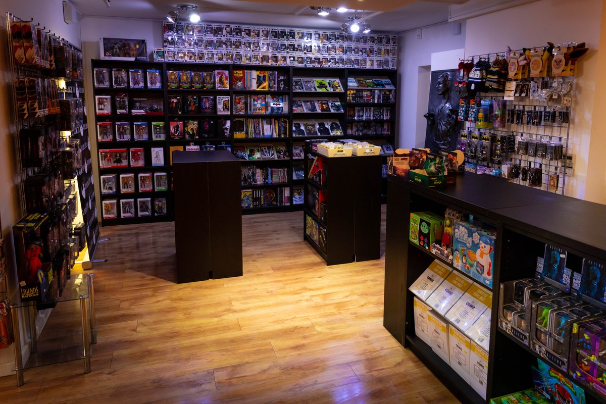AsylumToys's tweet photo. New Home Of The Asylum... Give @NJAComicShop  A Follow To Find Out The Latest In Store News! https://t.co/9mutbPyVyy