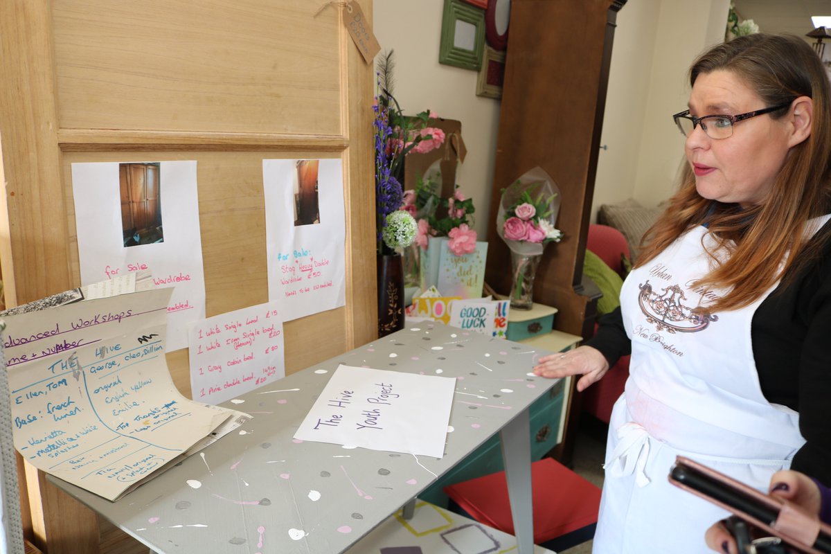 TheHiveYZ's tweet image. We have been along to the official opening of Refresh by Urban Vintage today, to see the fantastic up-cycling project our juniors have been working on with Katrina for the past few weeks! 😄 #community #partnerships #RecycleandReuse