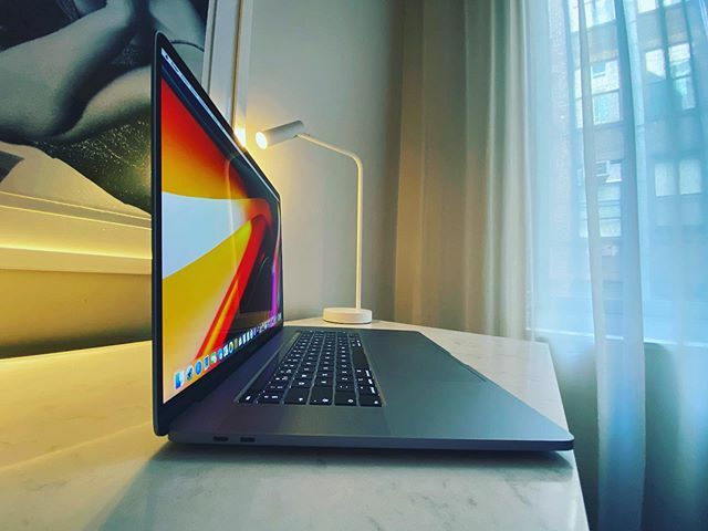 pedroaznar's tweet image. Defy limits.
.
#MacBookPro #MacBookPro2019 #Apple bit.ly/2qOUaIT
