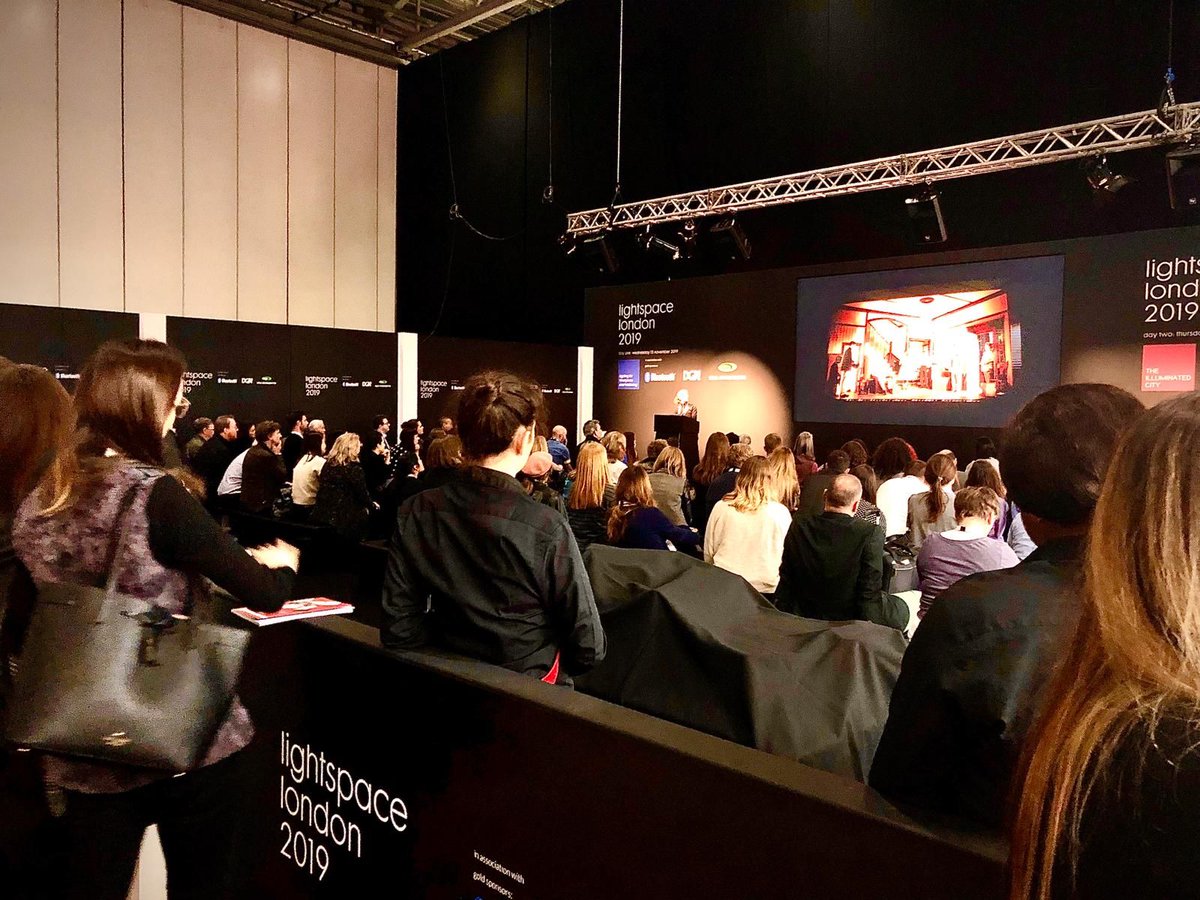 Keynote speaker and multi-award winning theatre lighting designer @PauleConstable  presenting to a packed audience on the lightspace theatre 

#lightspace #luxlive #Award #Outstanding