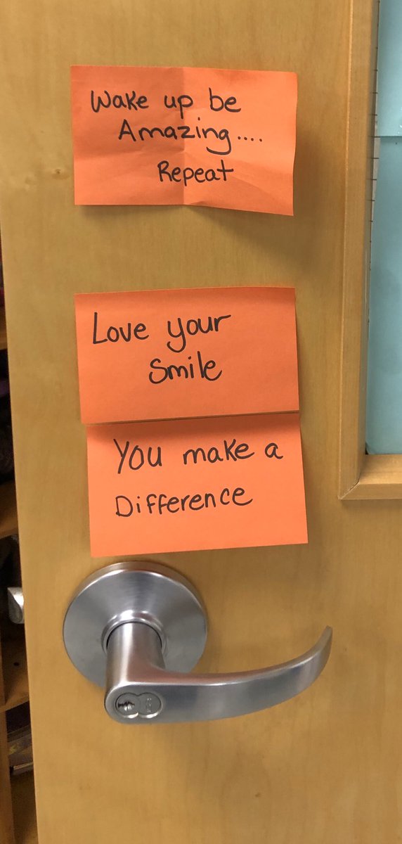 The Kindergarten Kindness Crusaders were at it again for #WorldKindnessDay  filling the building with kindness. <a href="/infoMariposaES/">Mariposa ES</a> <a href="/TLDSB/">TLDSB</a>