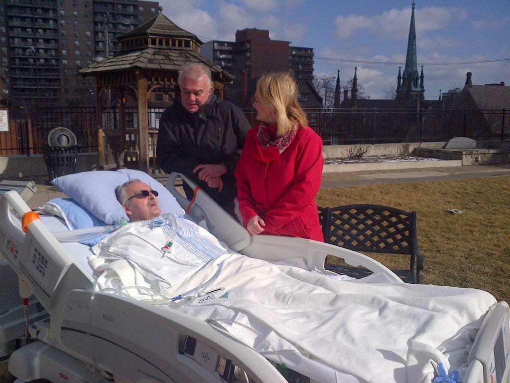 drgregkelly's tweet photo. Deborah Cook on the @3wishesproject_
Exploring & fulfilling wishes at end of life in #ICU improves the quality of dying, reduces staff burnout and costs an average of $5 per patient
#pallcare #CCCForum #pedsPC #PedsICU https://t.co/bfyxkUjAoJ