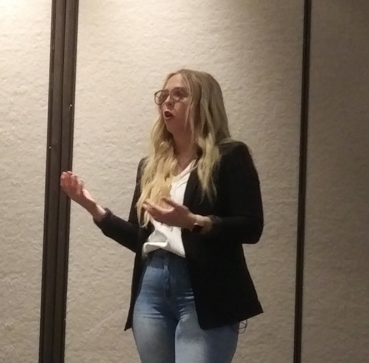 VJenJen's tweet image. "What I lacked in know-how, I made up in unshakable confidence." @ToriMcClellan 
#marketinghacknight