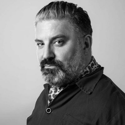 Guys. We know, we know. It’s been ages. Apologies. But we are back baby!! And we have an absolute treat in store for you. The wonderful @IamRichWilson joins us upon the isle. Available wherever you find your pods. <a href="/acast/">Acast</a> link below. GET IT IN YOUR LUGS!!!!
play.acast.com/s/desertisland…