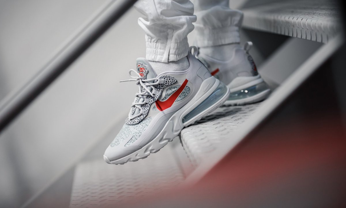 nike air max 270 react safari grey red