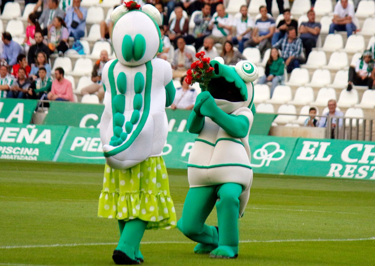 🙏 Queremos dar las gracias al medio centenar de empresas que se han ofrecido a colaborar con el club hasta ahora. 

Ahora más que nunca💚

En breve, ofreceremos más información ℹ

➡️ Recuerda que aún puedes seguir poniéndote en contacto con el club 📧 marketingccf@cordobacf.com