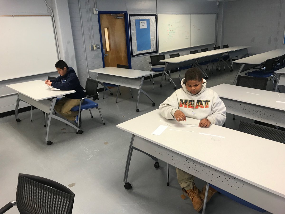 HISD_ATMP's tweet image. ⁦@MCWSTEM⁩ Wolverines learning the ⁦@HISD_ATMP⁩ member creed!
#ATMP #ATMProject #Moving Forward #HISDEmpower #HISDSupe