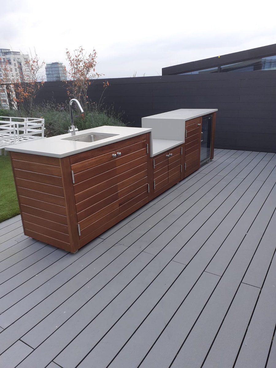 Greenlight_ps's tweet photo. Greenlight were recently asked to design, build and install a bespoke outdoor rooftop kitchen and BBQ on the Opus building overlooking Grand Canal Dock. #opus #grandcanaldock #Dublin #facilities #designandbuild #greenlightireland #greenlightps #greenlightfm https://t.co/BGTn38o164
